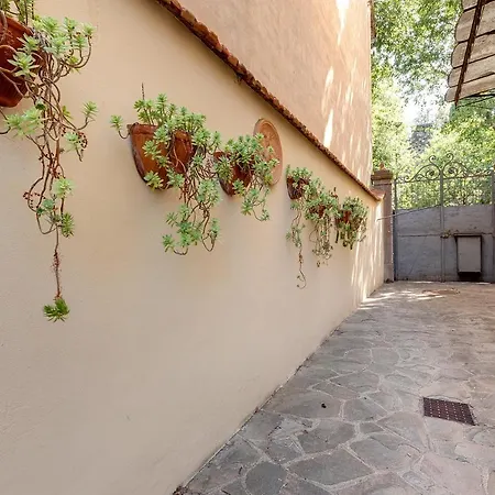 Leopoldo Apartment By Mamo Florence Exterior photo