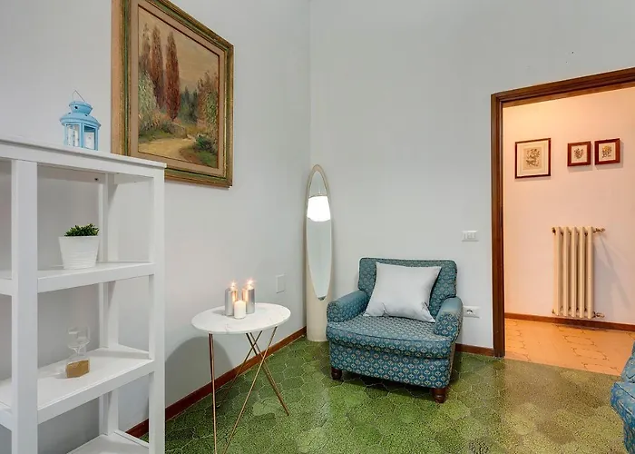 Leopoldo Apartment By Mamo Florence